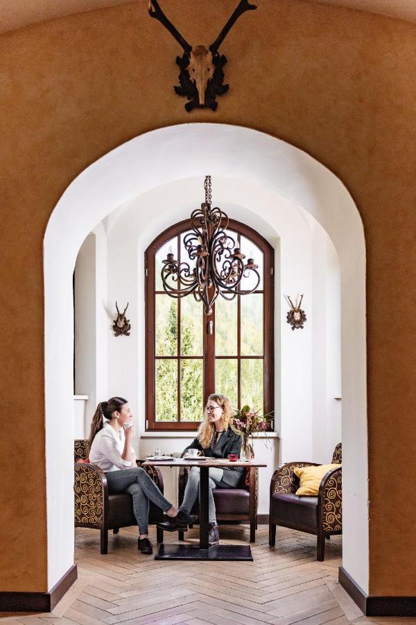 Naturhotel Schloss Kassegg ザンクト・ガレン エクステリア 写真