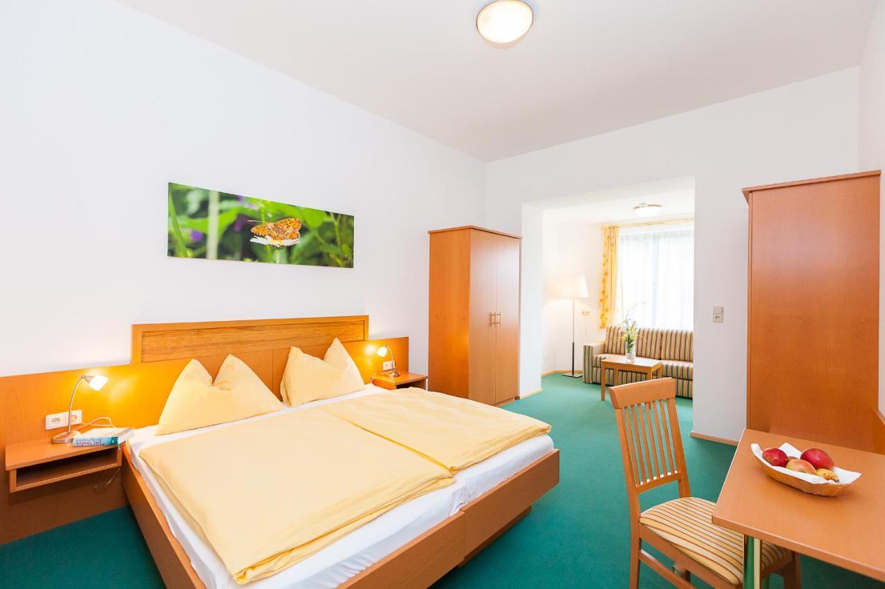 Naturhotel Schloss Kassegg ザンクト・ガレン エクステリア 写真